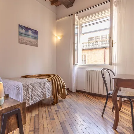 Rua Muro - Affitti Brevi Italia Апартаменти Модена